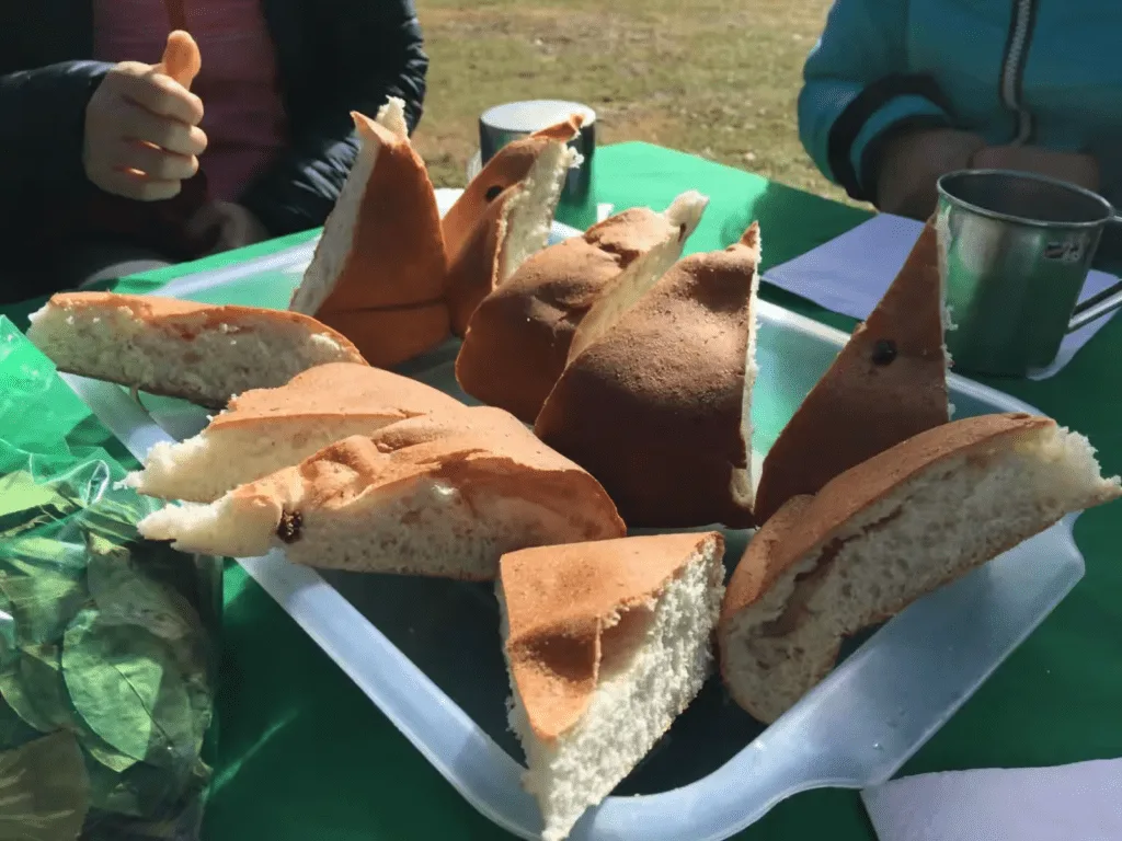 Salkantay徒步第一天的丰盛早餐