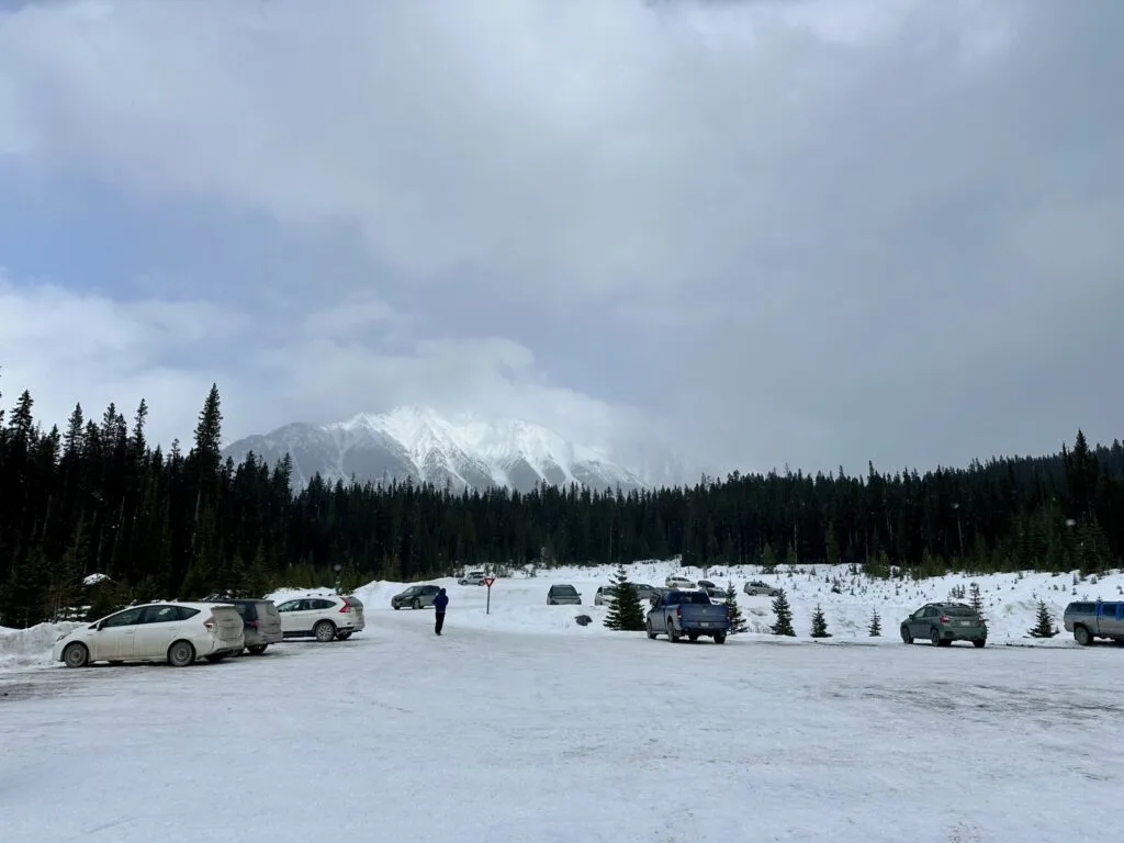 Mount Shark 越野滑雪的停车场
