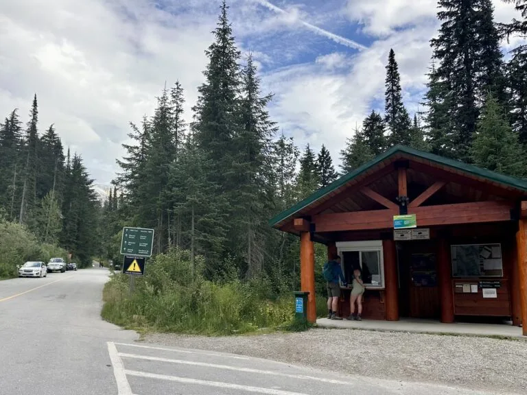 Hermit Trail 徒步 - Glacier National Park Office