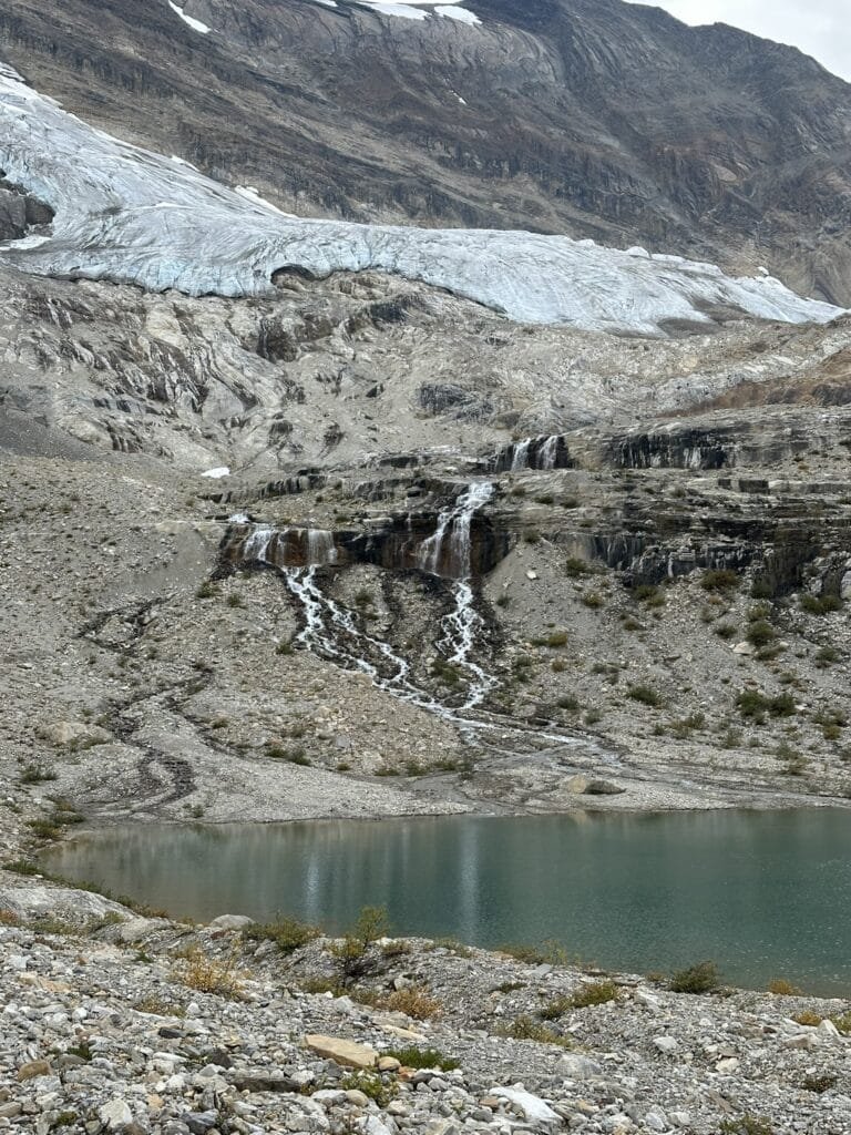 Glacier Lakes on Iceline Trail Loop