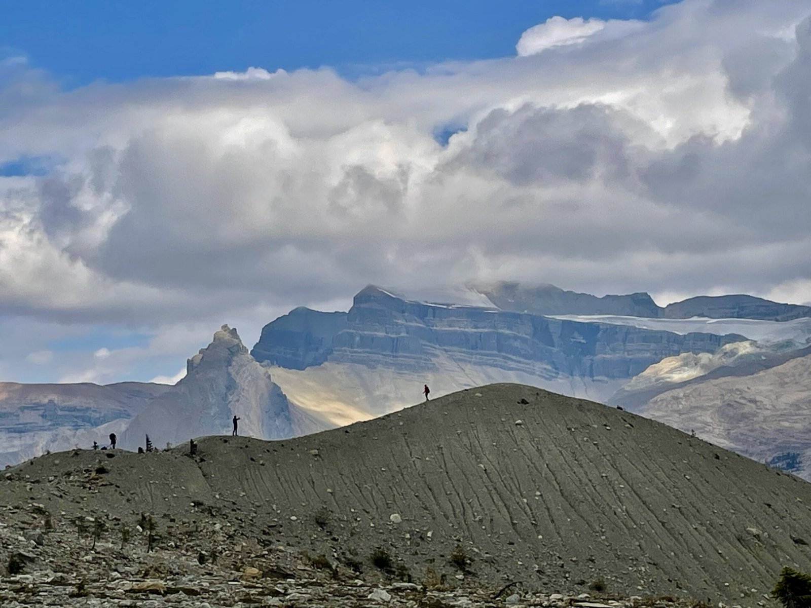 其他徒步者拍的我们一家三口