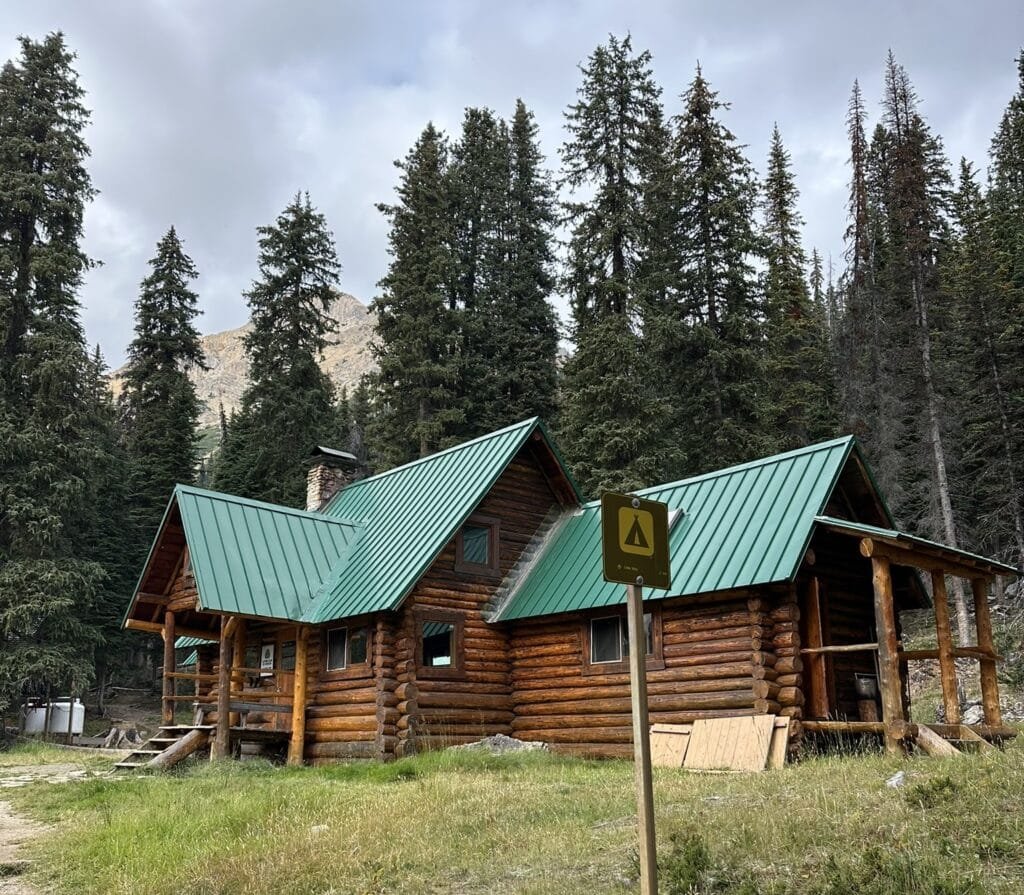 BC省背包徒步ACC Hut